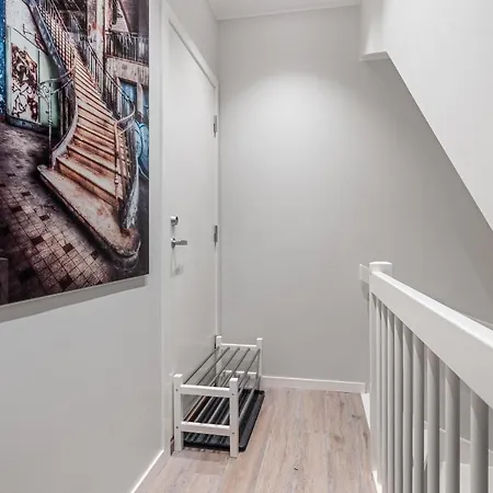 Hoyden Apartment