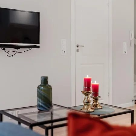 Hoyden Apartment
