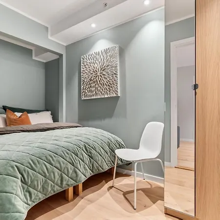 Hoyden * Μπέργκεν